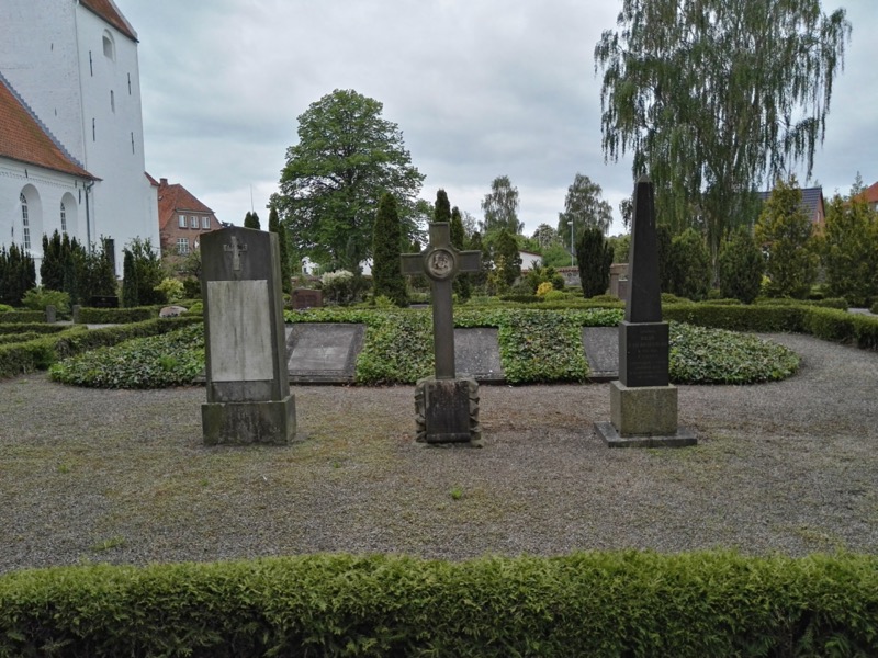 Horslunde Kirkegård